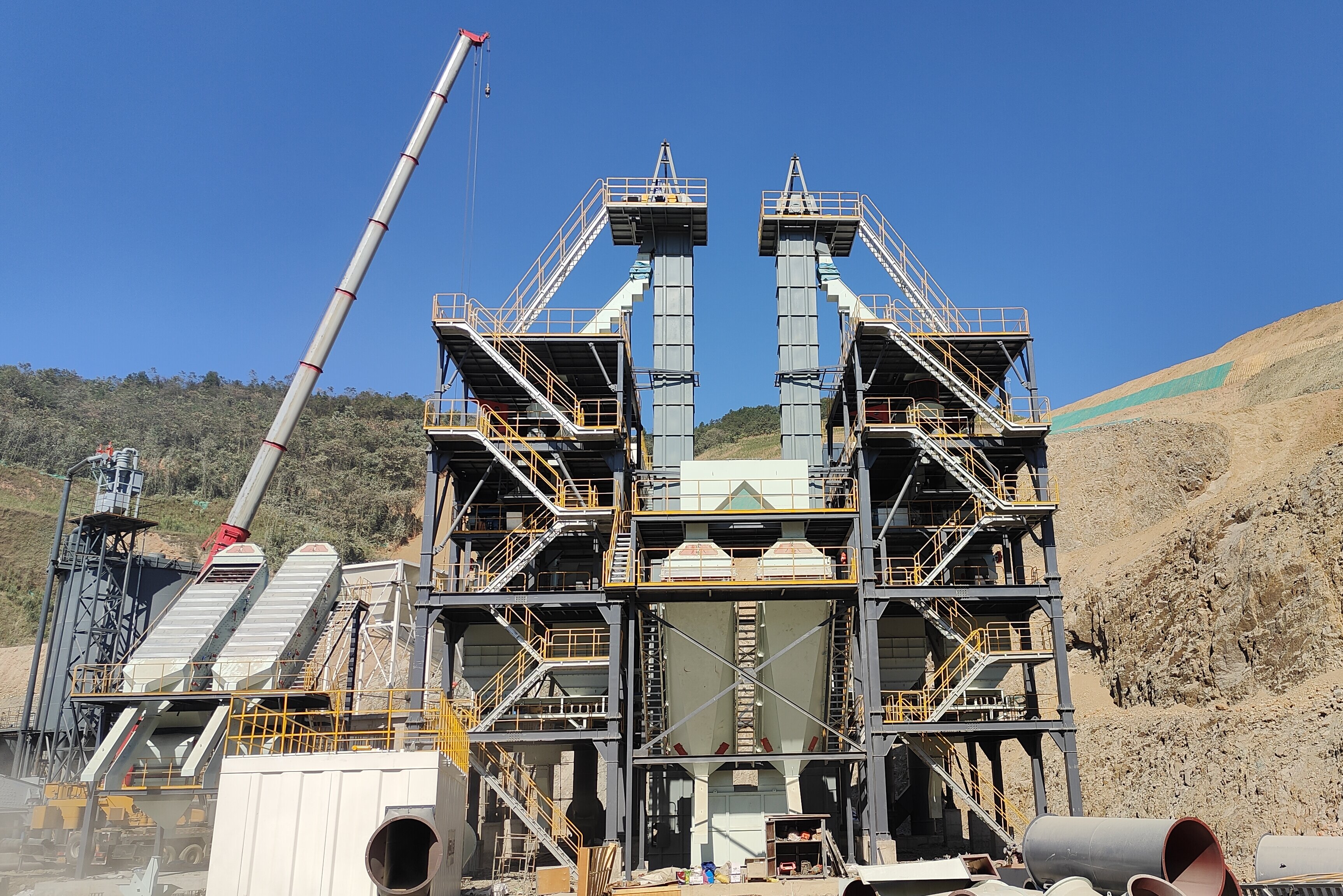 干法制砂樓生產(chǎn)的機制砂與水洗砂，誰的品質(zhì)更勝一籌？